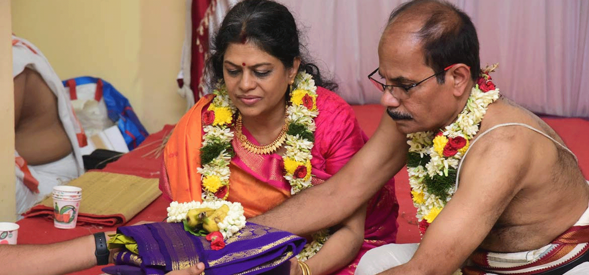 Sashtiapthapoorthi (60th Birthday Pooja) }}