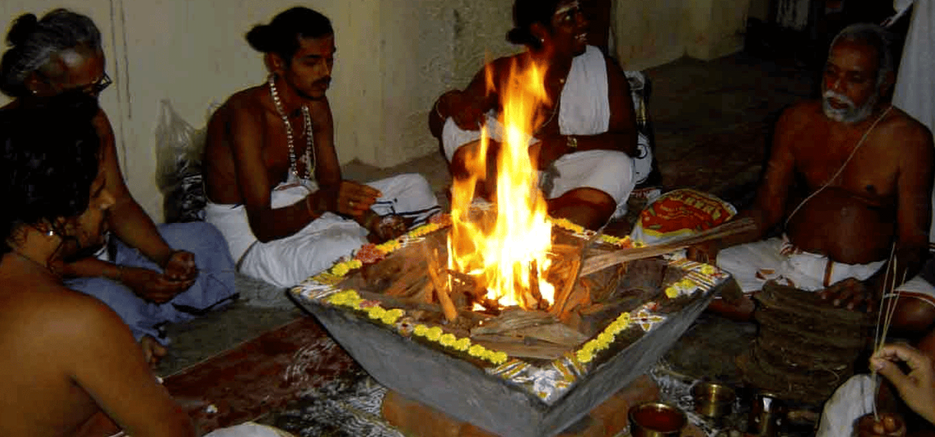 Mrithuyunjaya Homam }}
